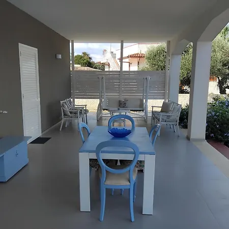 Il Campo Blu * Ognina